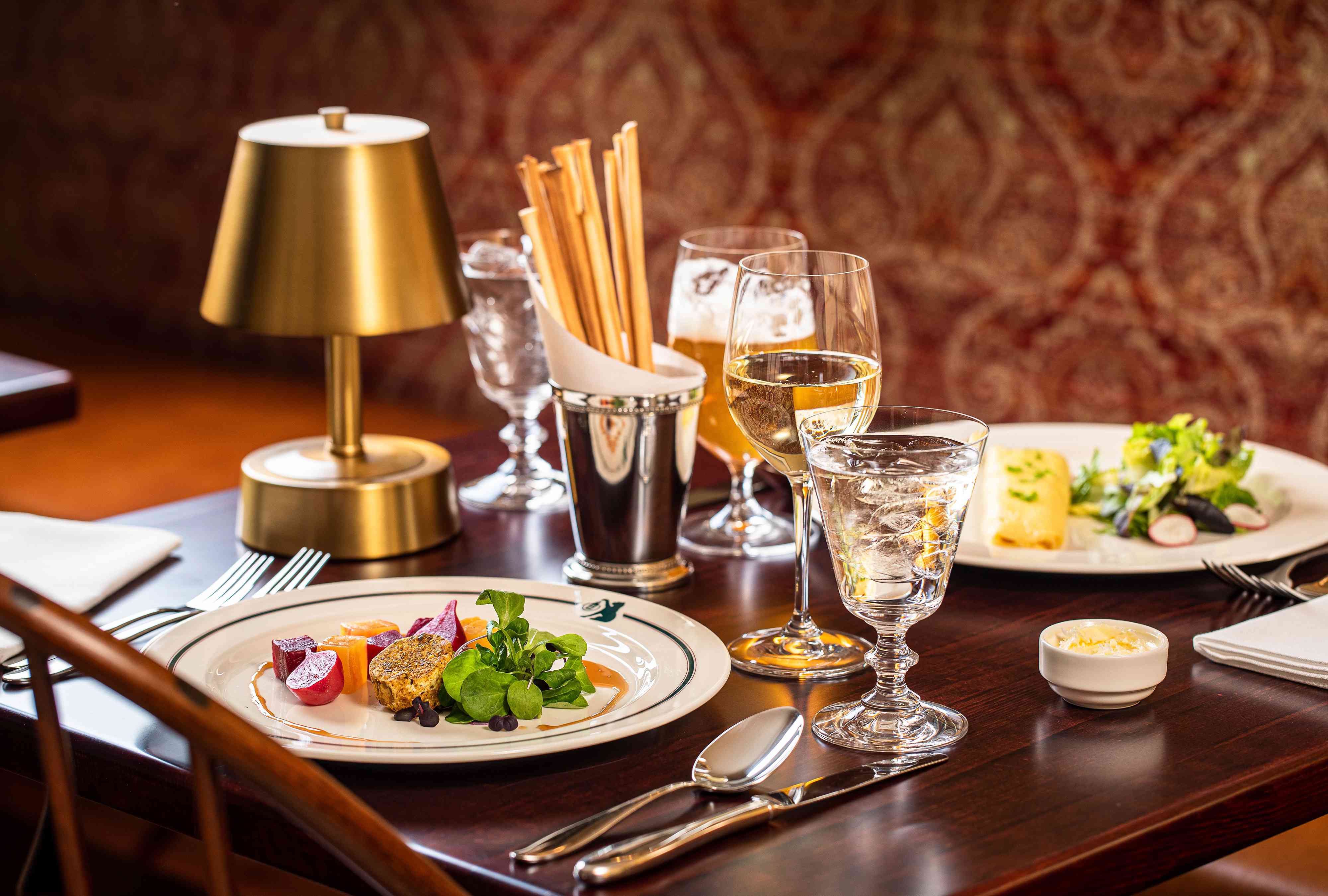 Farm-to-Table Restaurant with Scenic Views